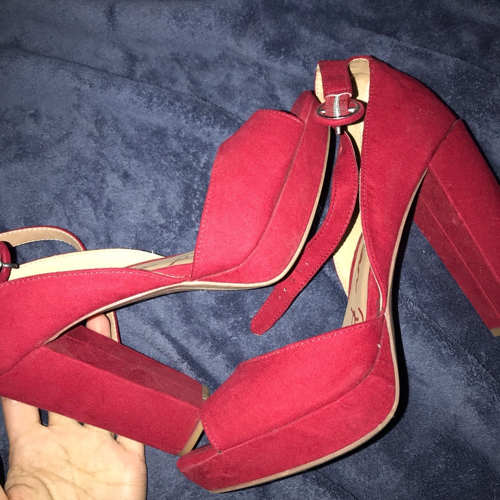 Heels! 👠